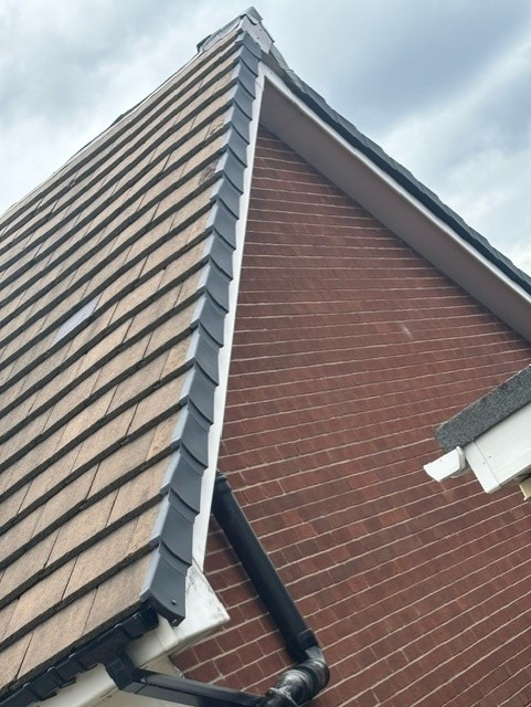 Gutter Downpipe Sizes Explained: 65mm vs 68mm vs 80mm